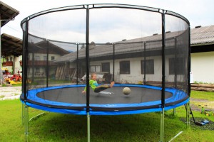 Trampolin für klein und groß             